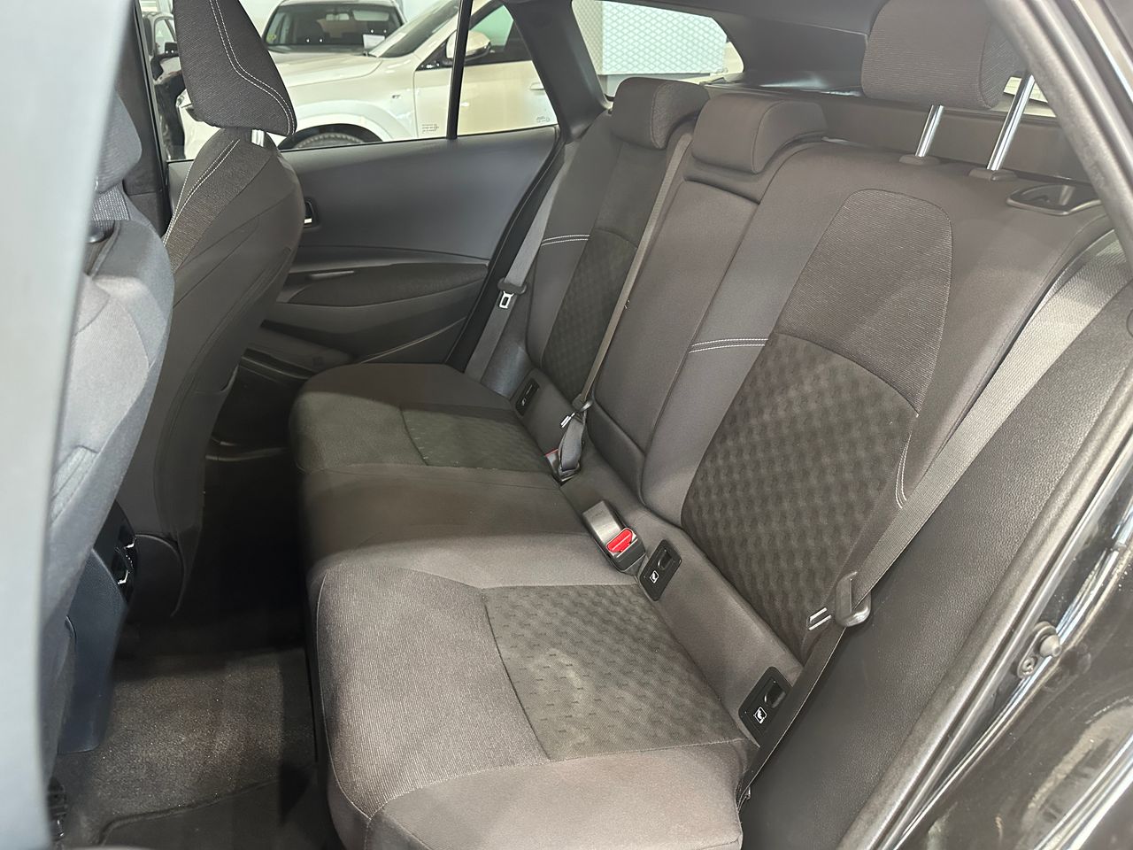 Suzuki Swace 1.8HEV 140CV GLE FAMILIAR - Foto 11