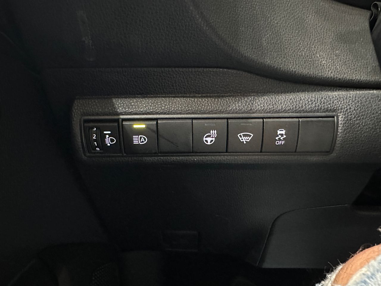 Suzuki Swace 1.8HEV 140CV GLE FAMILIAR - Foto 17