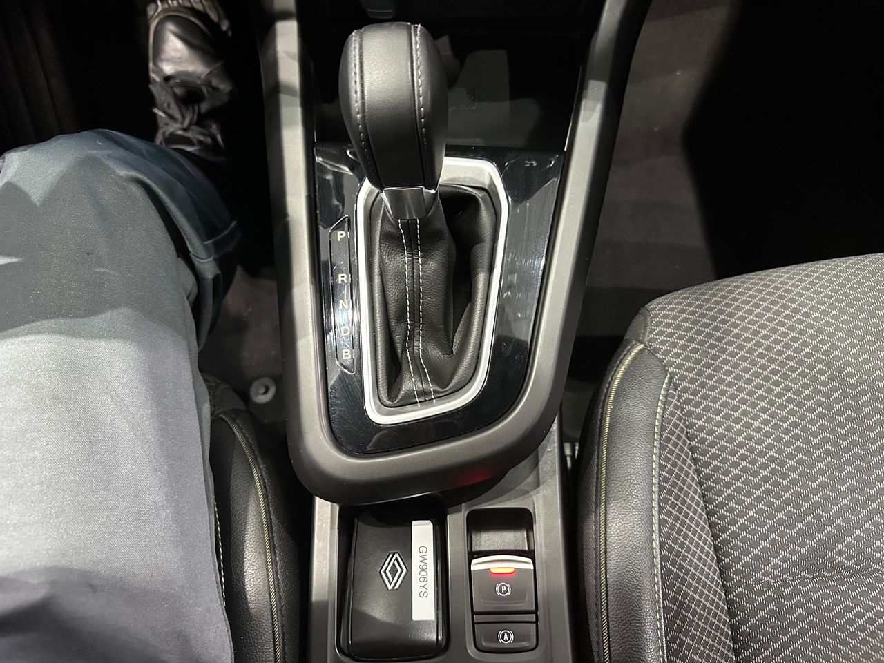 Renault Arkana 1.6HEV 145CV TECHNO - Foto 23