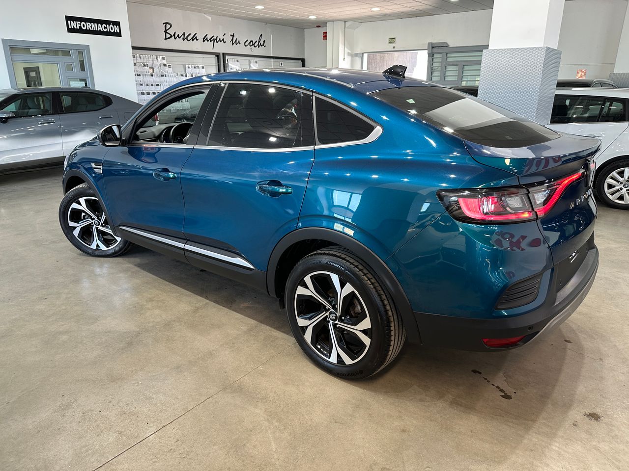 Renault Arkana 1.6HEV 145CV TECHNO - Foto 6