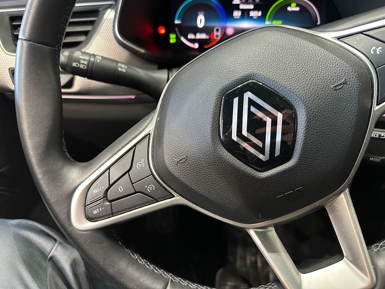 Renault Arkana 1.6HEV 145CV TECHNO - Foto 15