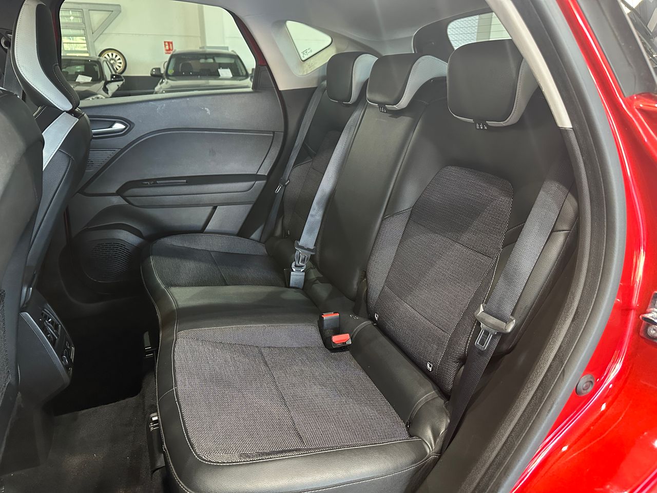 Renault Captur 1.6PHEV 160CV TECHNO - Foto 10