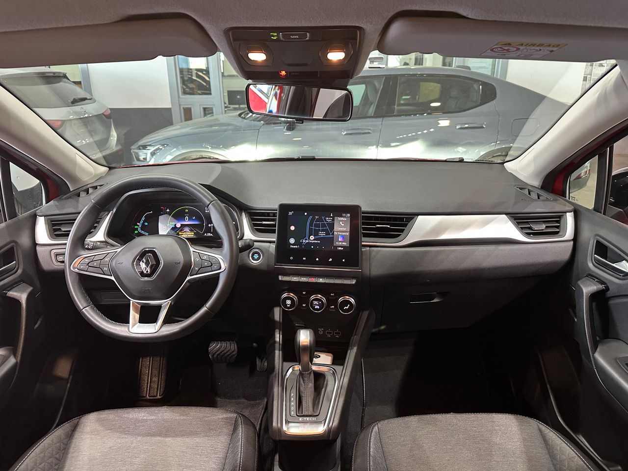 Renault Captur 1.6PHEV 160CV TECHNO - Foto 12