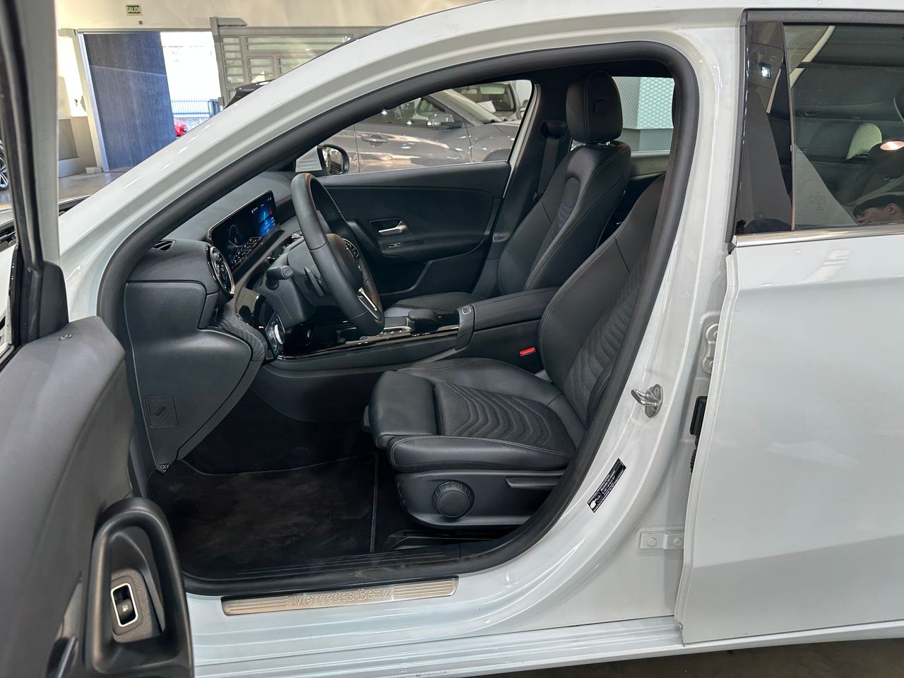 Mercedes Clase A 250E 218CV BUSINESS COMPACTO - Foto 10