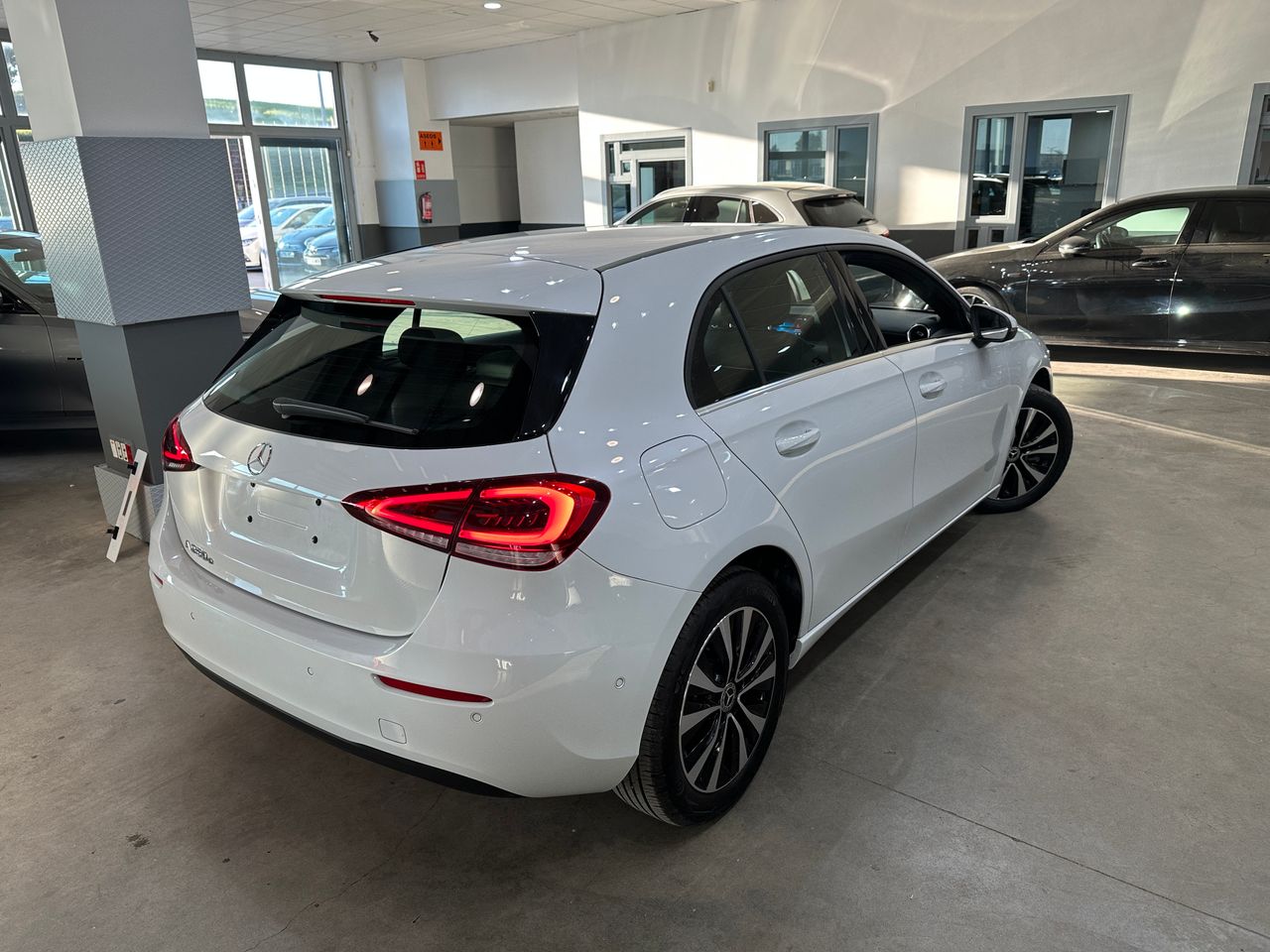 Mercedes Clase A 250E 218CV BUSINESS COMPACTO - Foto 6