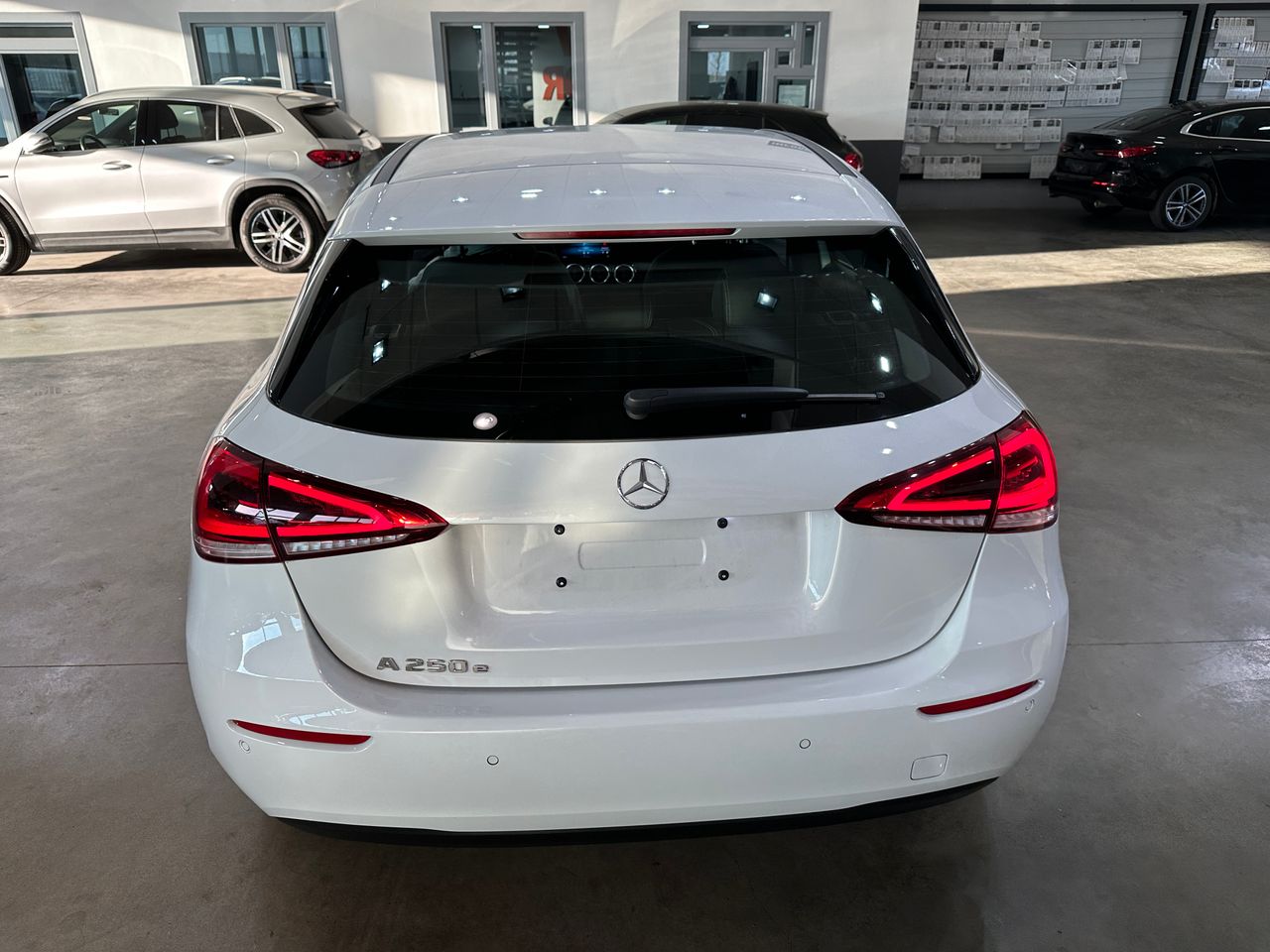 Mercedes Clase A 250E 218CV BUSINESS COMPACTO - Foto 7