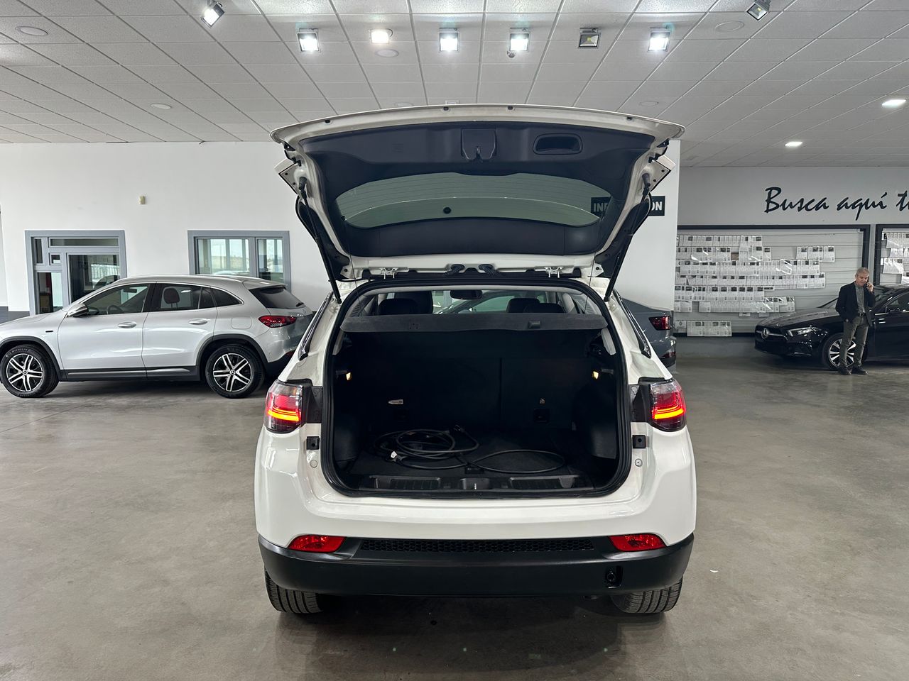 Jeep Compass 1.3PHEV 190CV 4XE LIMITED - Foto 9