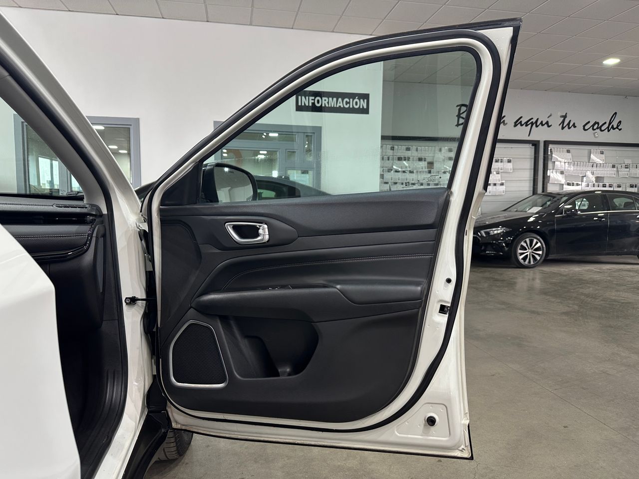 Jeep Compass 1.3PHEV 190CV 4XE LIMITED - Foto 28