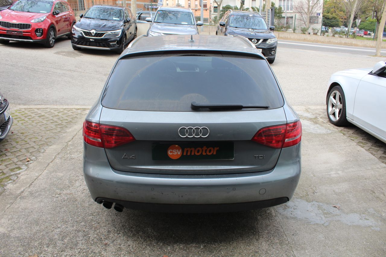 Audi A4 2,0 TDi DPF 136 cv - Foto 7