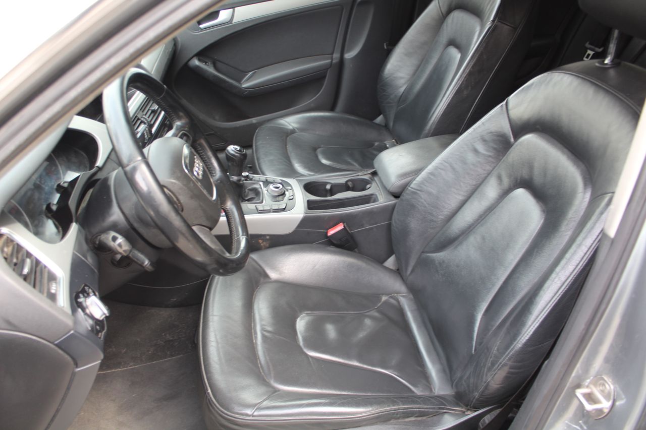 Audi A4 2,0 TDi DPF 136 cv - Foto 9