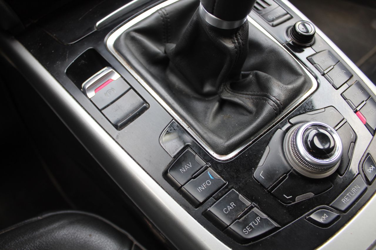 Audi A4 2,0 TDi DPF 136 cv - Foto 20