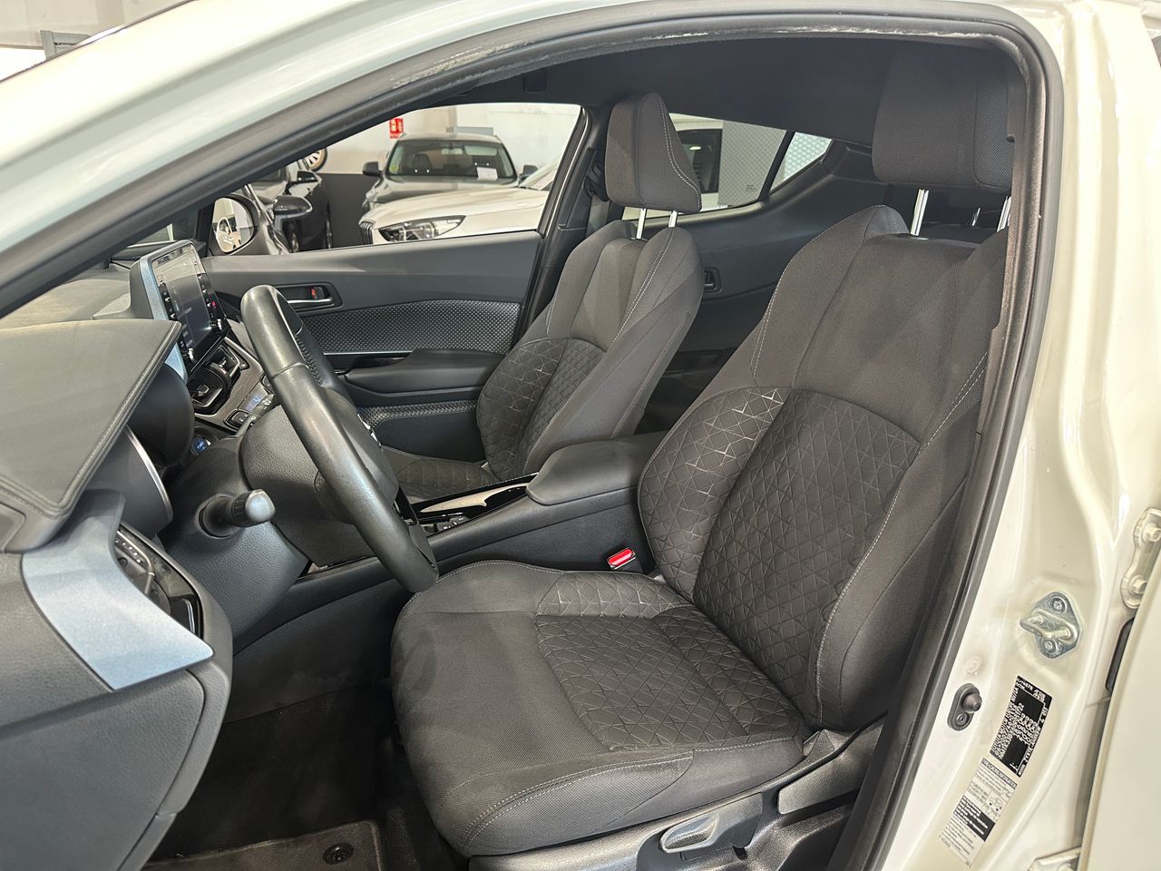 Toyota C-HR 1.8HYBRID 122CV ADVANCE - Foto 10
