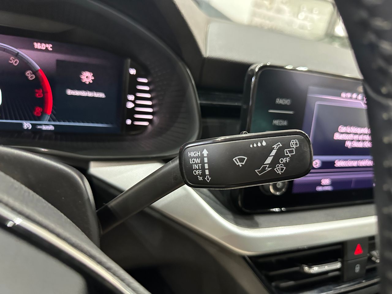 Skoda Kamiq 1.0TSI 110CV SELECTION - Foto 18