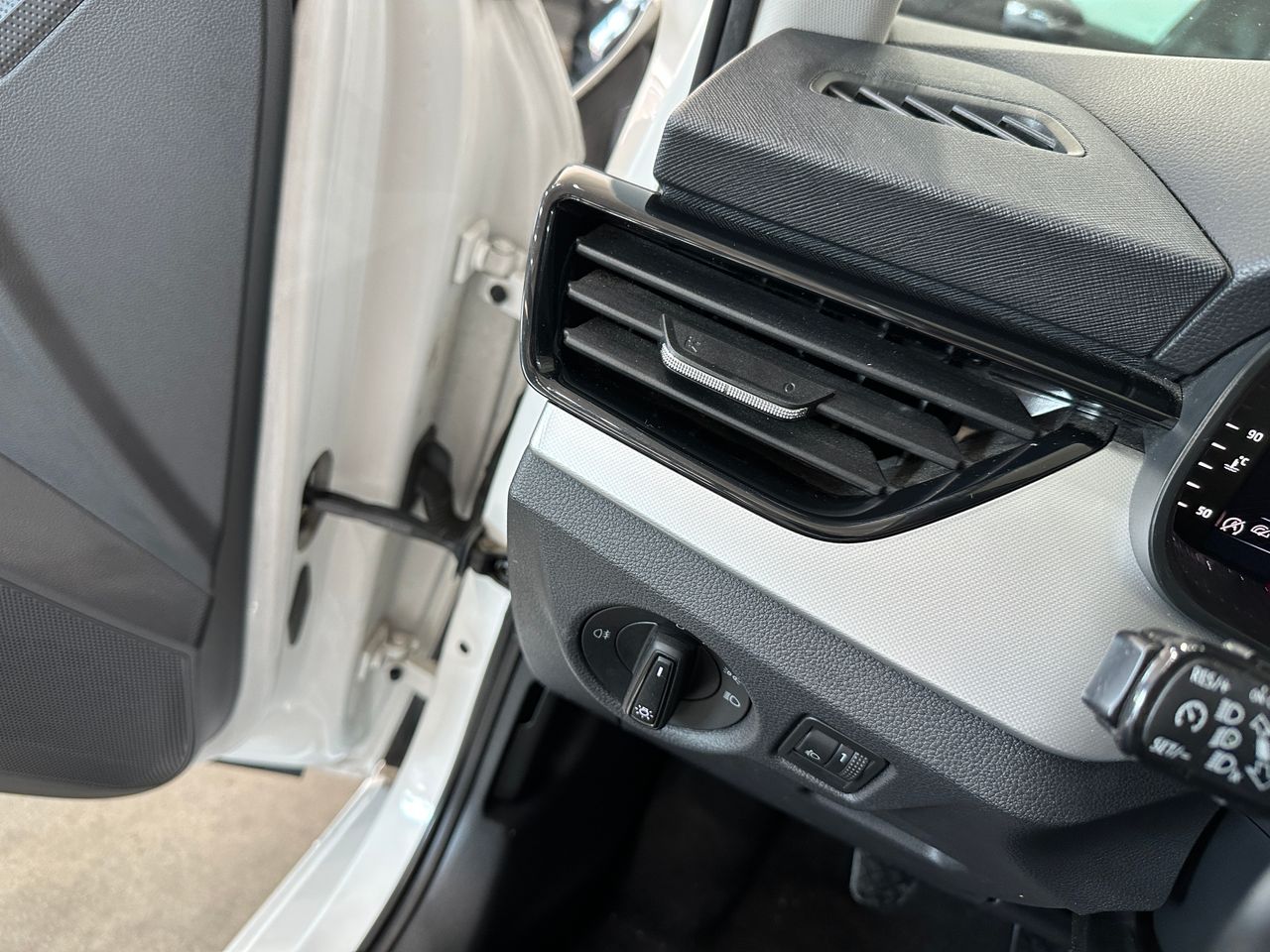 Skoda Kamiq 1.0TSI 110CV SELECTION - Foto 18