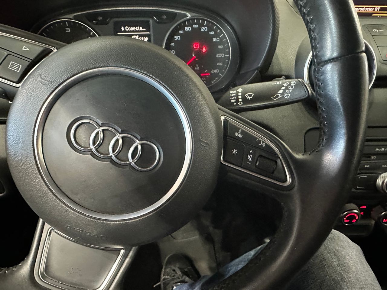 Audi A1 1,6 TDI 3P 90CV - Foto 14