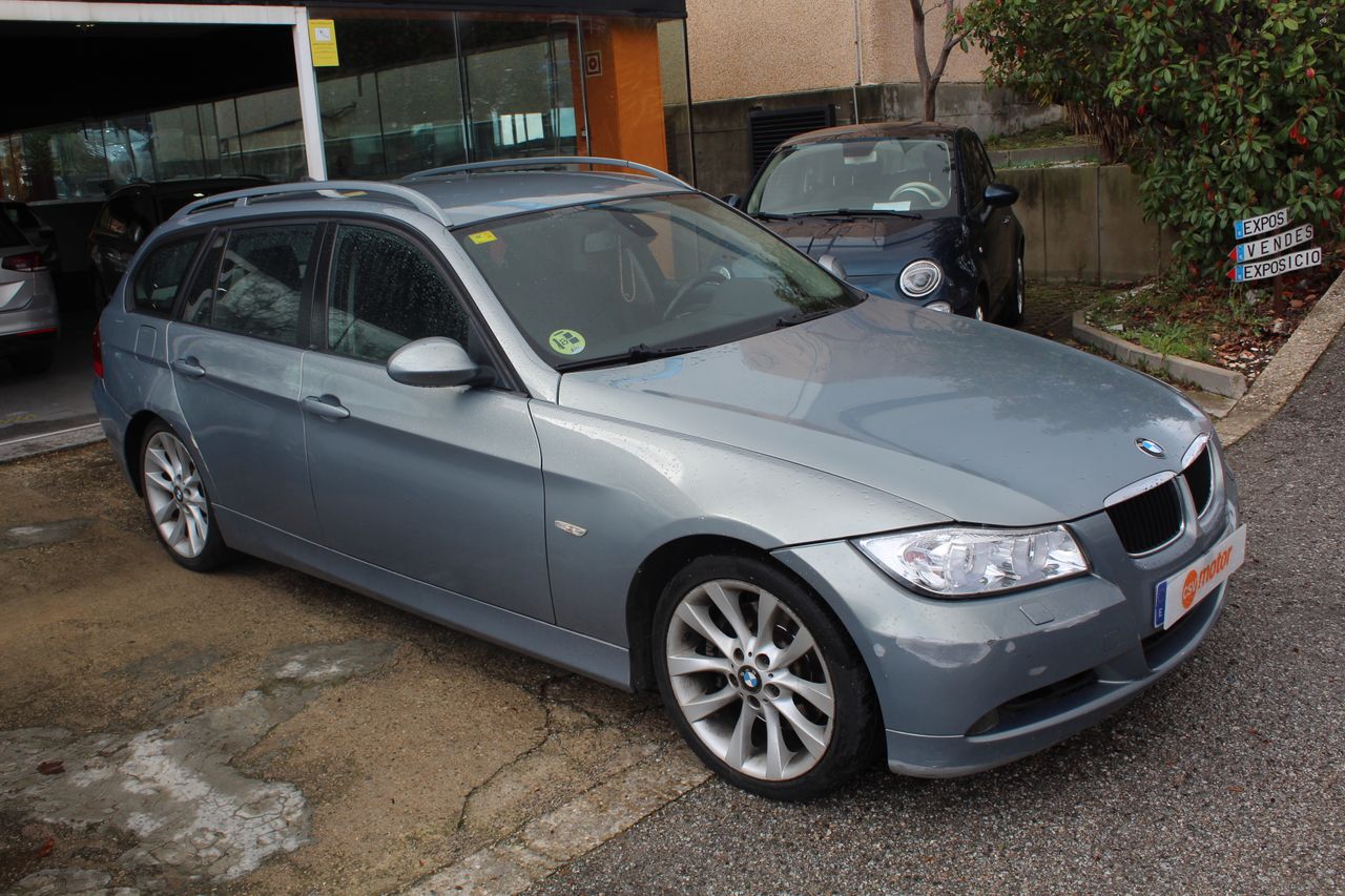 BMW Serie 3 320D TOURING AUTO 163CV - Foto 4
