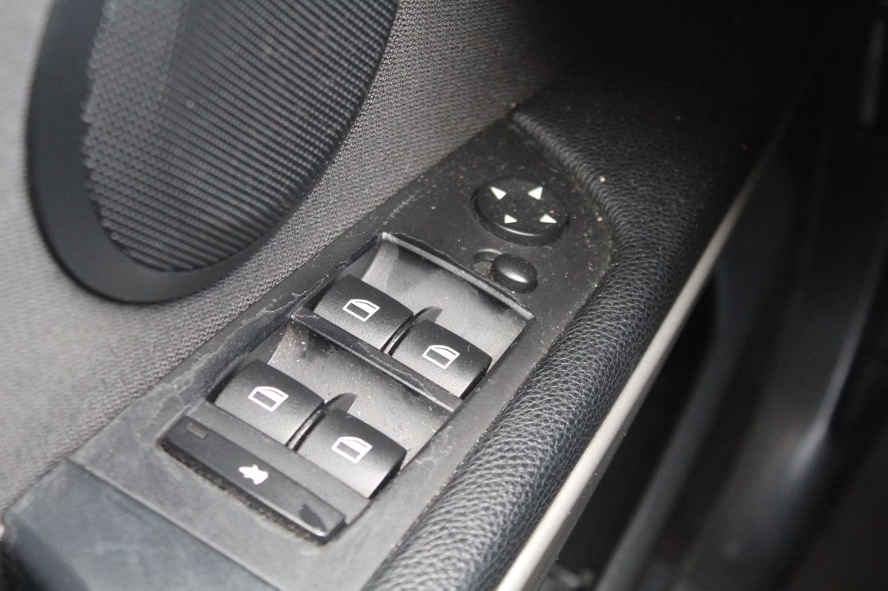 BMW Serie 3 320D TOURING AUTO 163CV - Foto 17