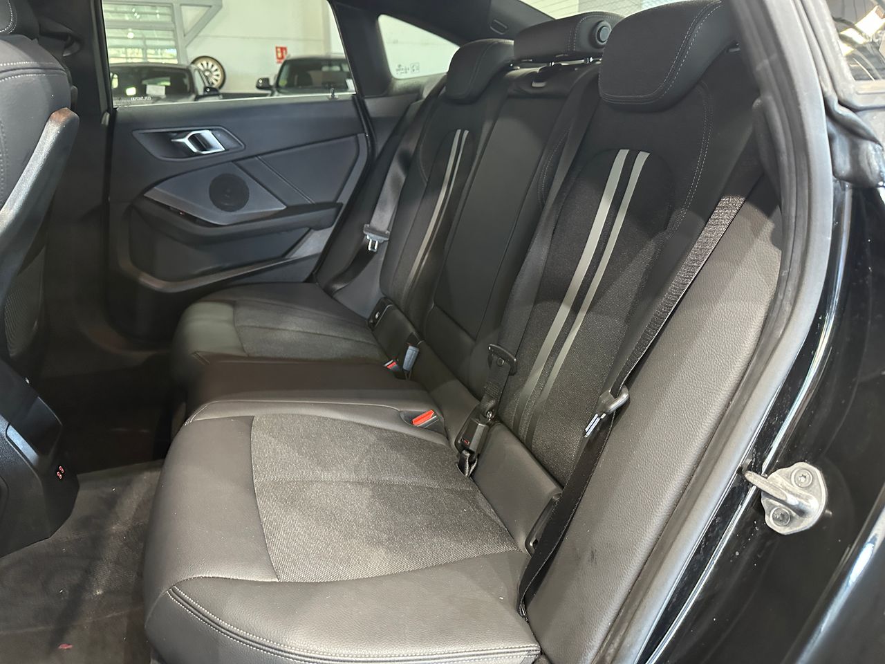 BMW Serie 2 GRAN COUPE	220D 190CV AUTO BUSINESS DESIGN - Foto 10