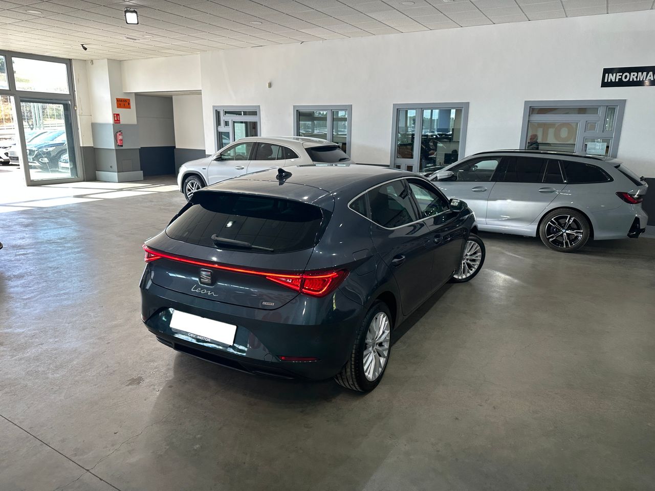 Seat Leon 1.4PHEV 204CV EXCELLENCE FAMILIAR - Foto 7
