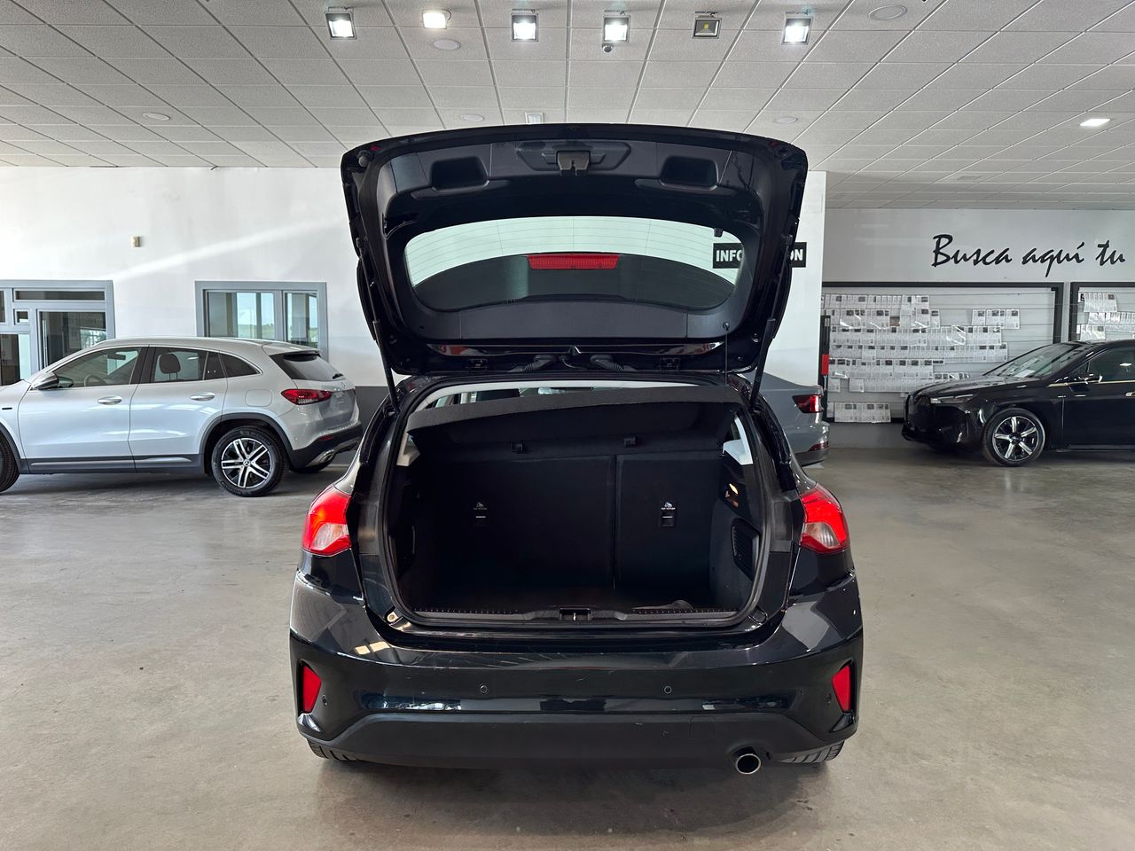 Ford Focus 1.0ECOBOOST 125CV TREND+ AUTO - Foto 9