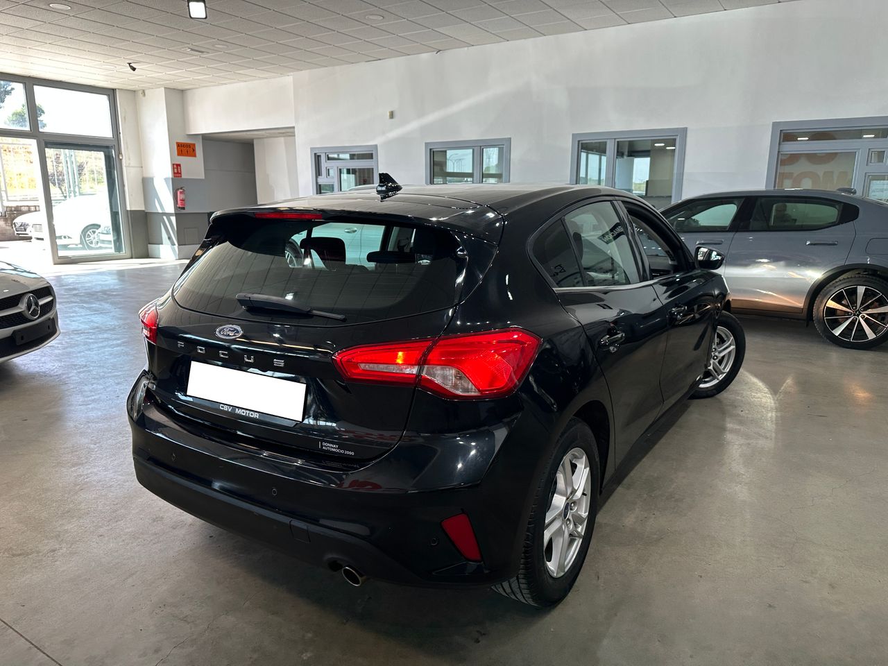 Ford Focus 1.0ECOBOOST 125CV TREND+ AUTO - Foto 7