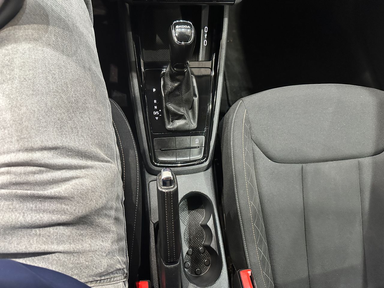 Skoda Kamiq 1.0TSI 110CV AMBITION DSG - Foto 27