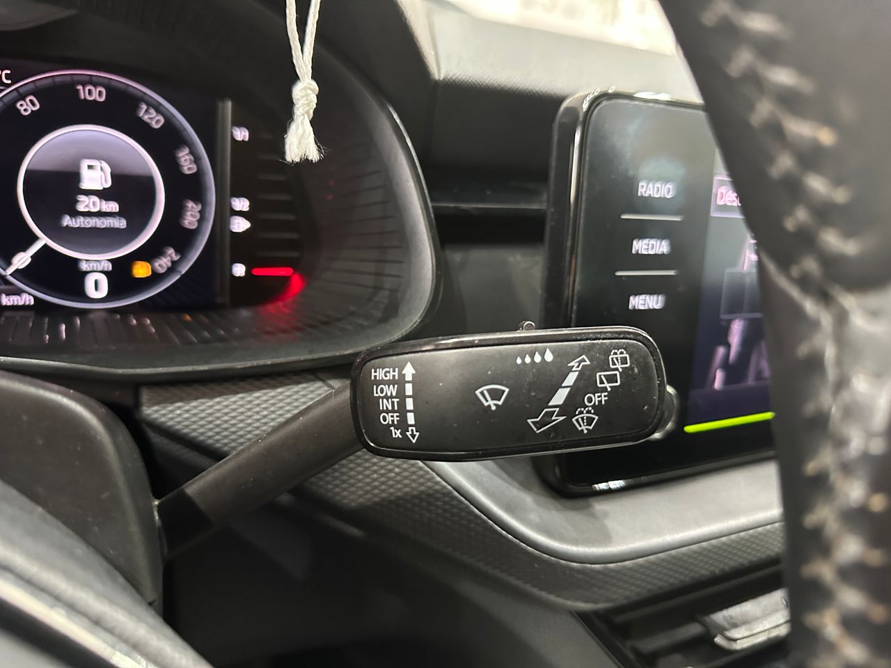 Skoda Kamiq 1.0TSI 110CV AMBITION DSG - Foto 16