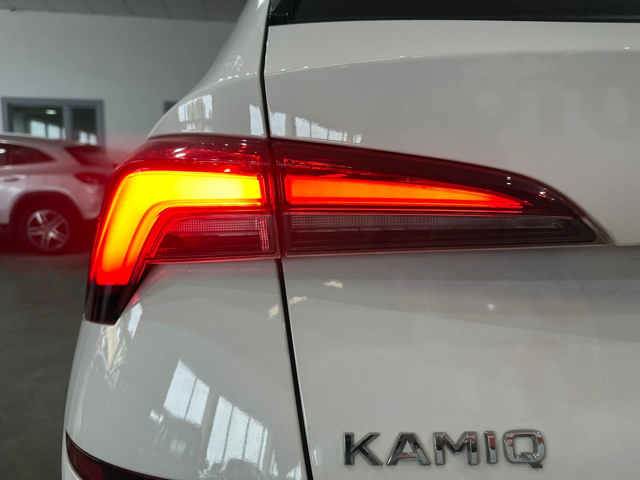 Skoda Kamiq 1.0TSI 110CV AMBITION DSG - Foto 32