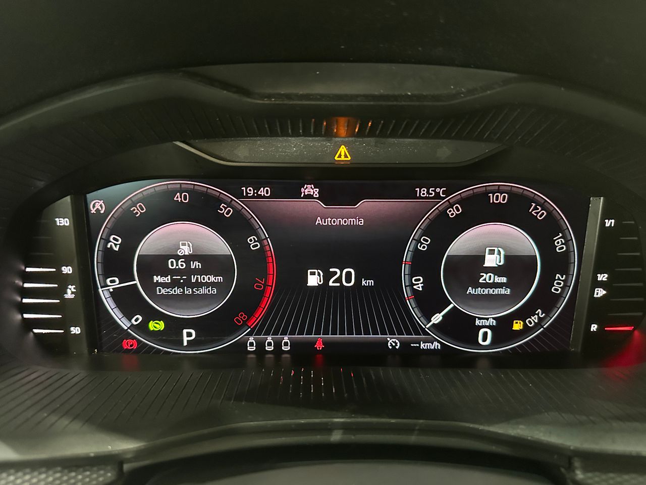 Skoda Kamiq 1.0TSI 110CV AMBITION DSG - Foto 15