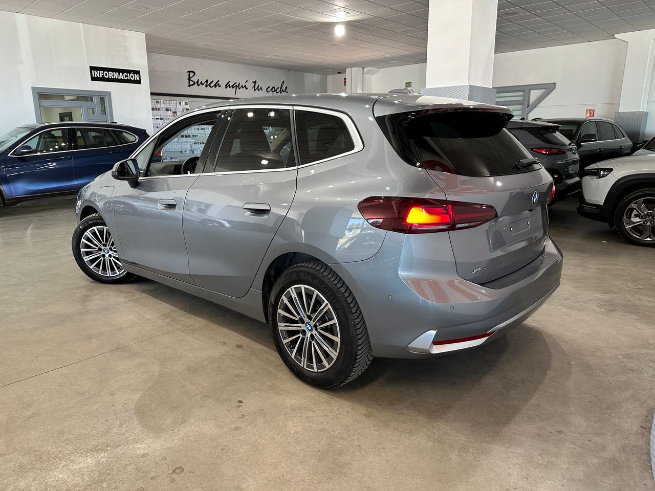 BMW Serie 2 Active Tourer 225E 245CV XDRIVE DESIGN - Foto 6