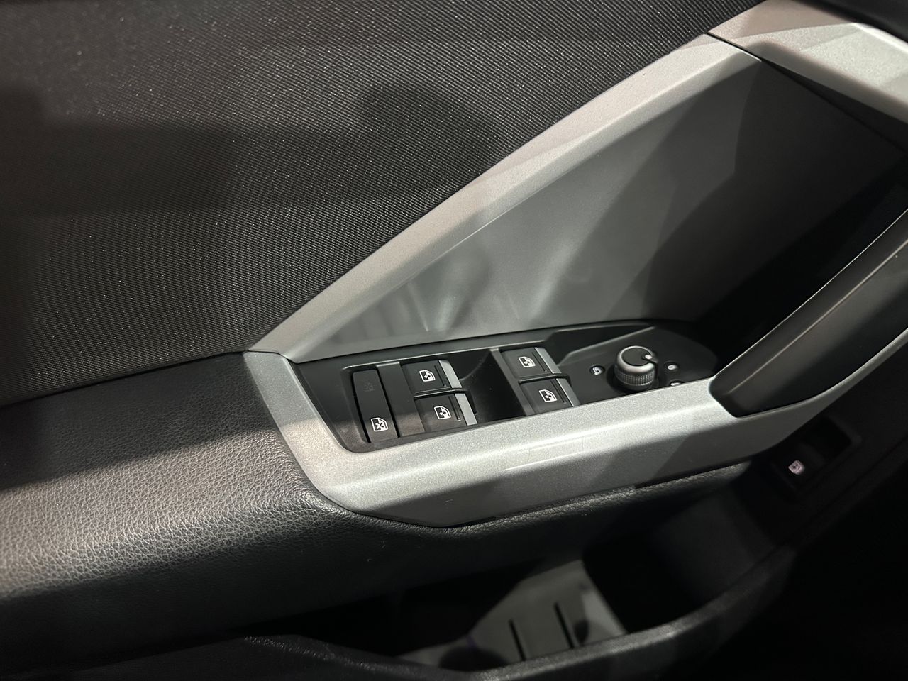 Audi Q3 45TFSI 245CV STRONIC BUSINESS - Foto 19