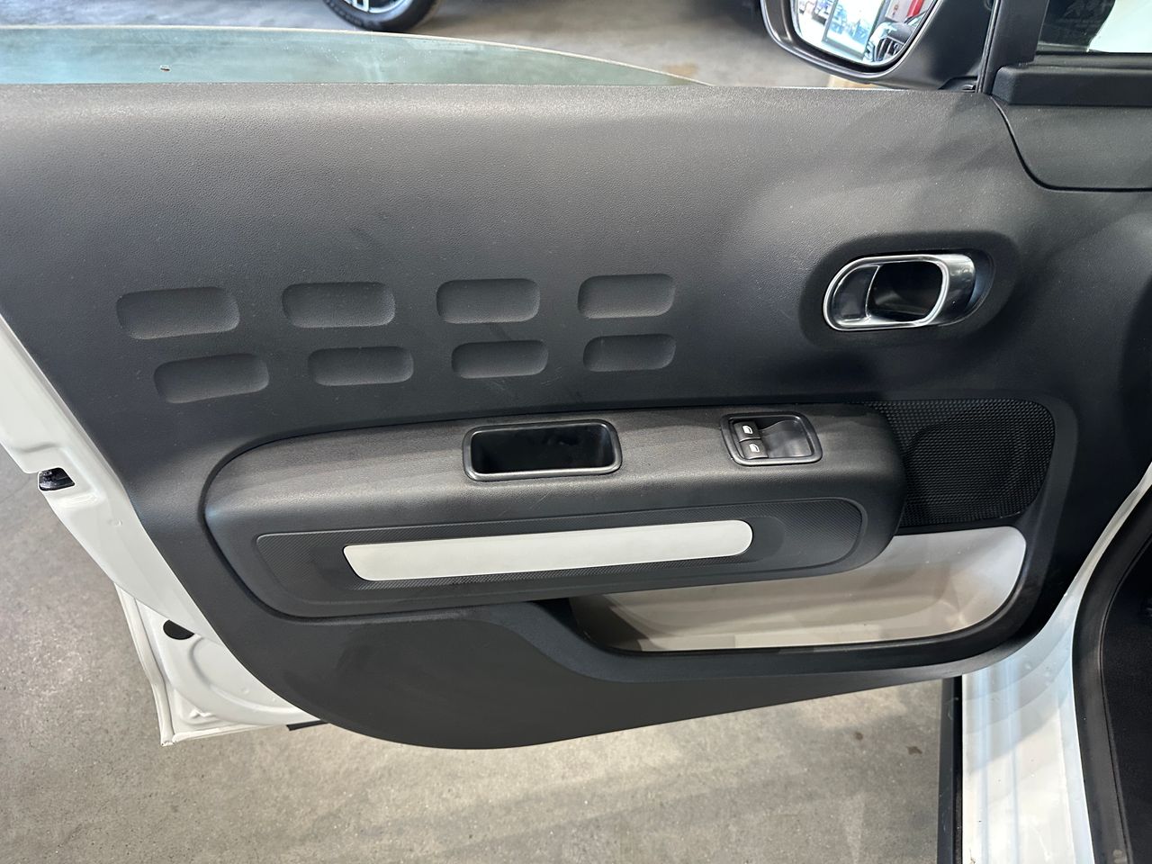 Citroën C3 BlueHDi 100 S&S Live Pack - Foto 21