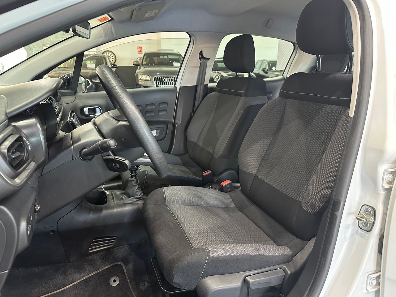 Citroën C3 BlueHDi 100 S&S Live Pack - Foto 10