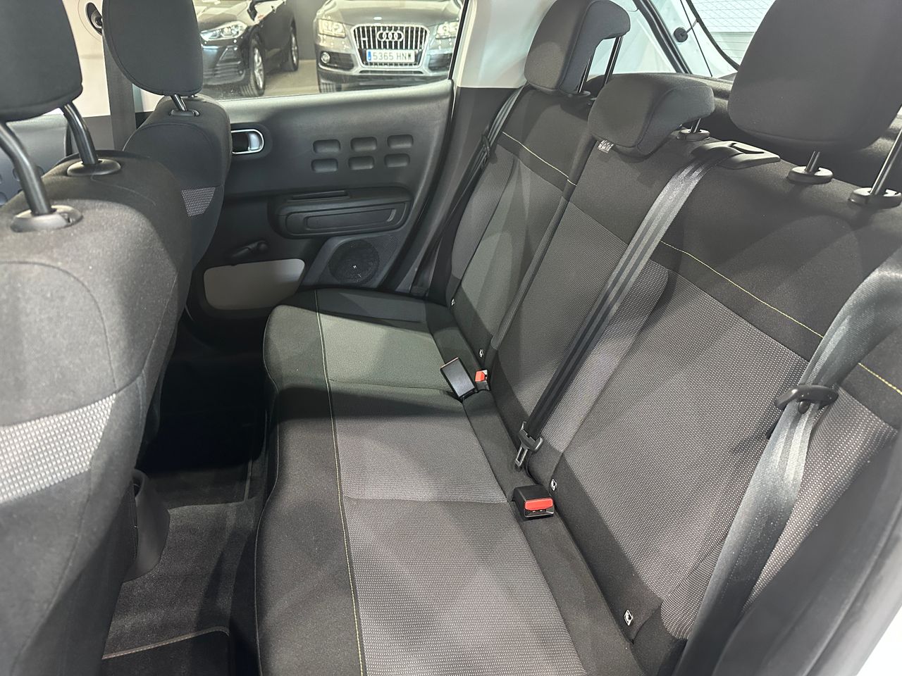 Citroën C3 BlueHDi 100 S&S Live Pack - Foto 11