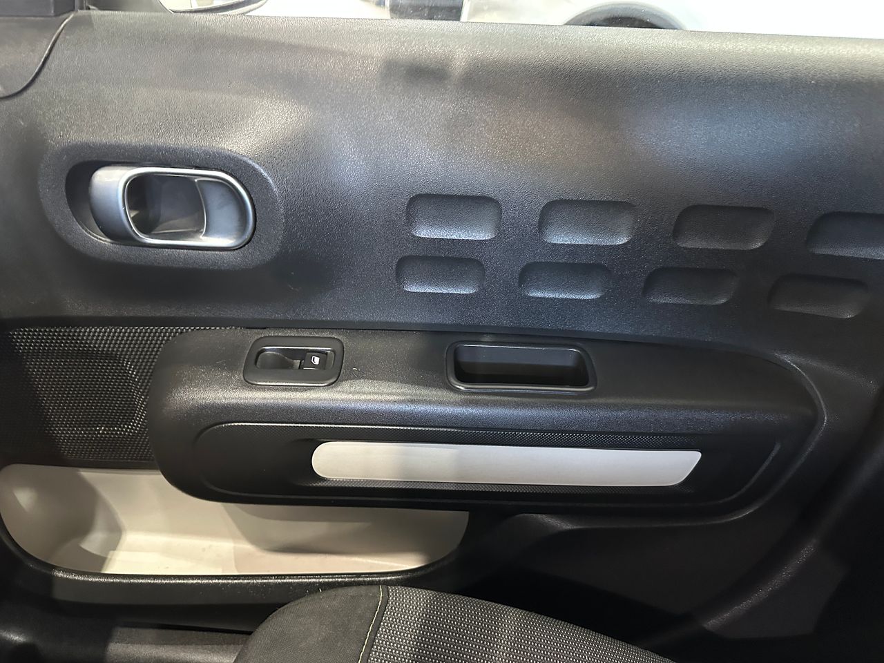 Citroën C3 BlueHDi 100 S&S Feel - Foto 8