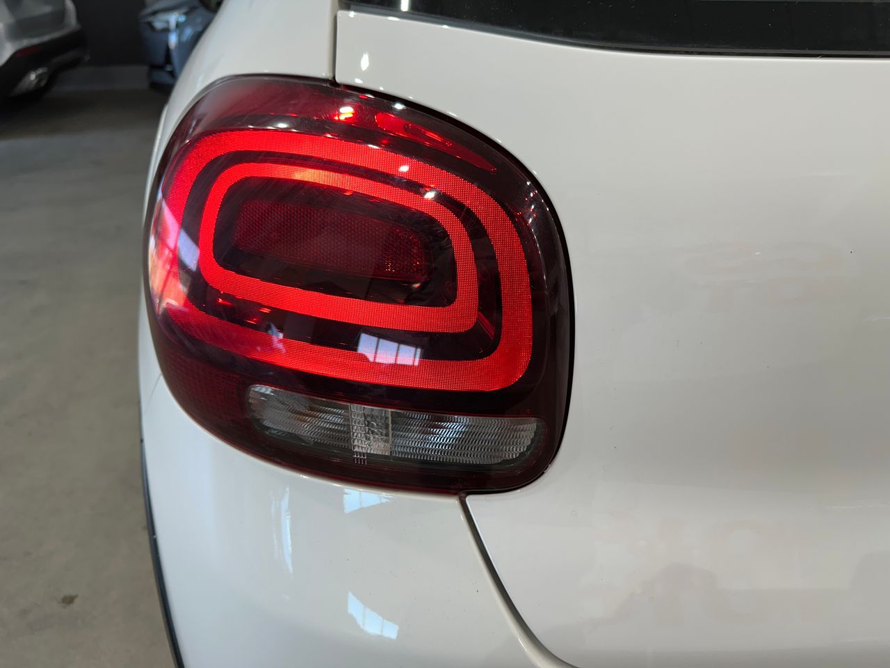 Citroën C3 BlueHDi 100 S&S Feel - Foto 16