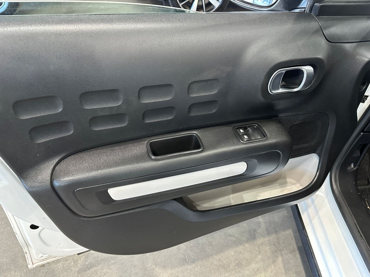 Citroën C3 BlueHDi 100 S&S Feel - Foto 7