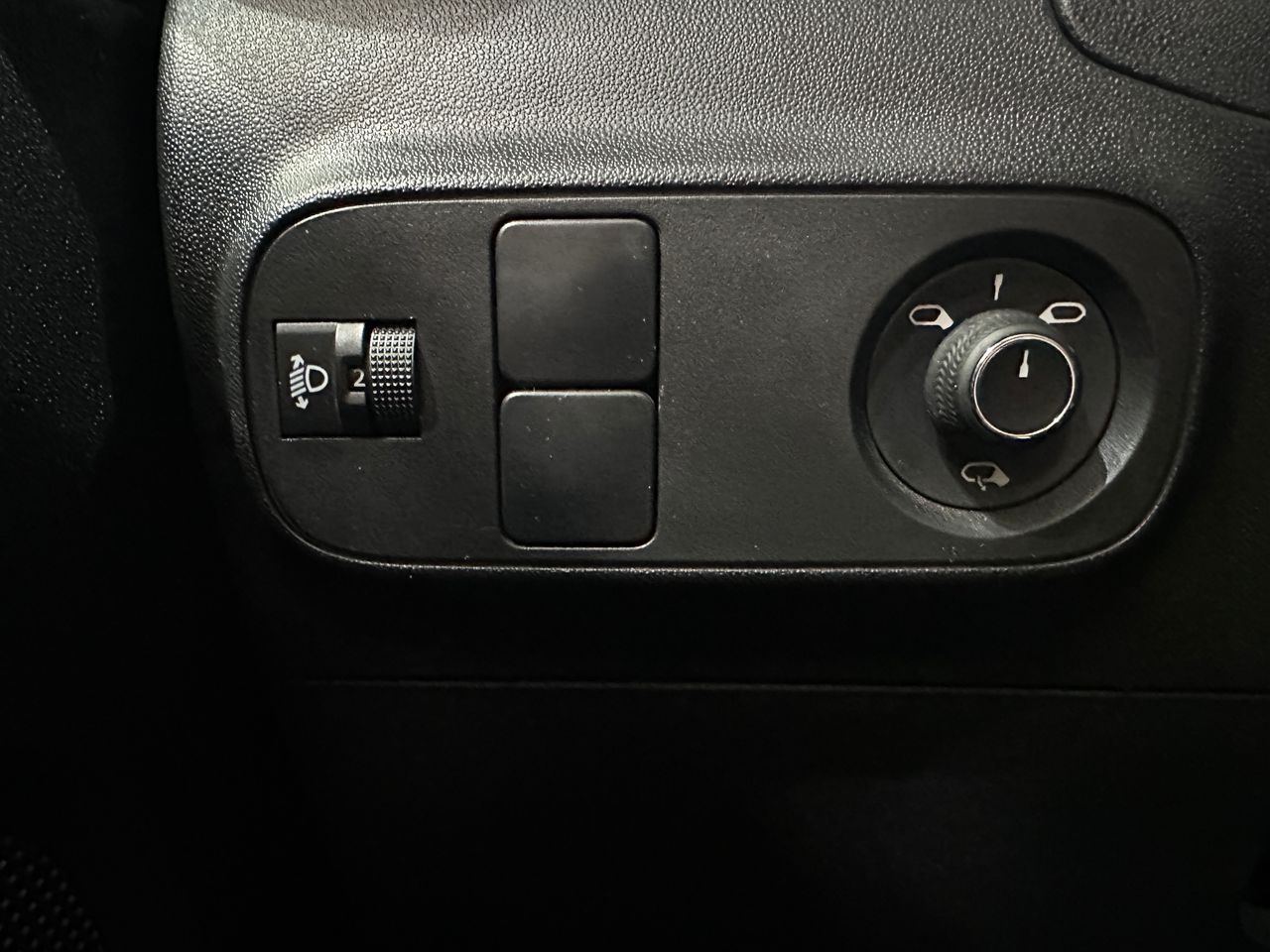 Citroën C3 BlueHDi 100 S&S Feel - Foto 17