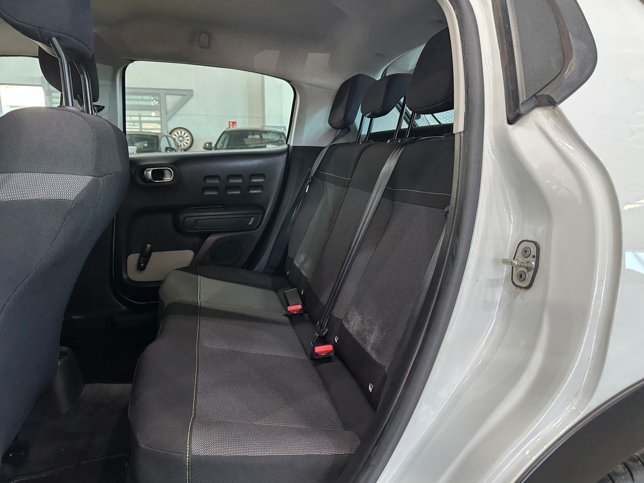 Citroën C3 BlueHDi 100 S&S Feel - Foto 11