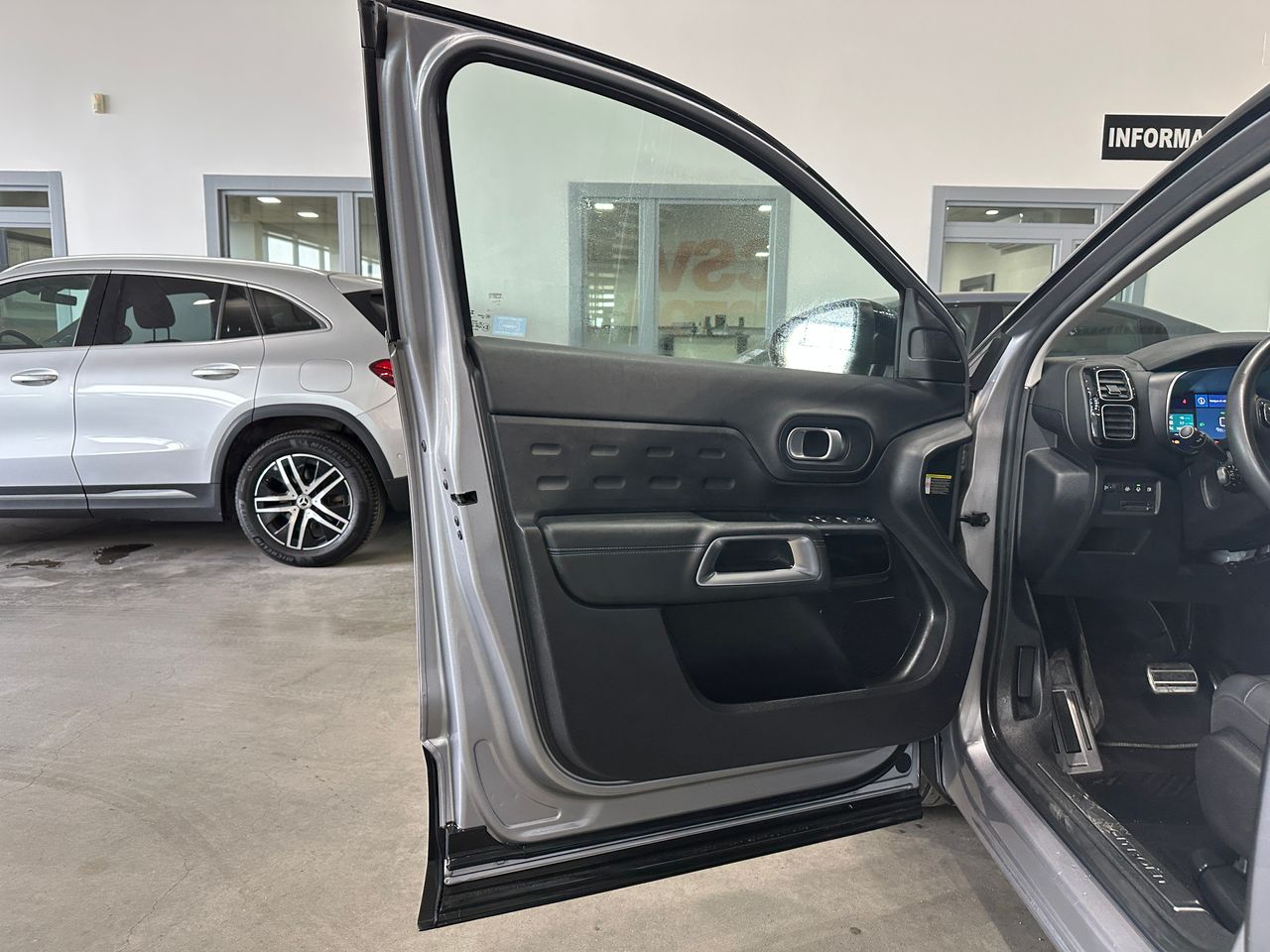 Citroën ë-C5 Aircross C5 Aircross Plug-in Hybrid 225 Shine Pack - Foto 27