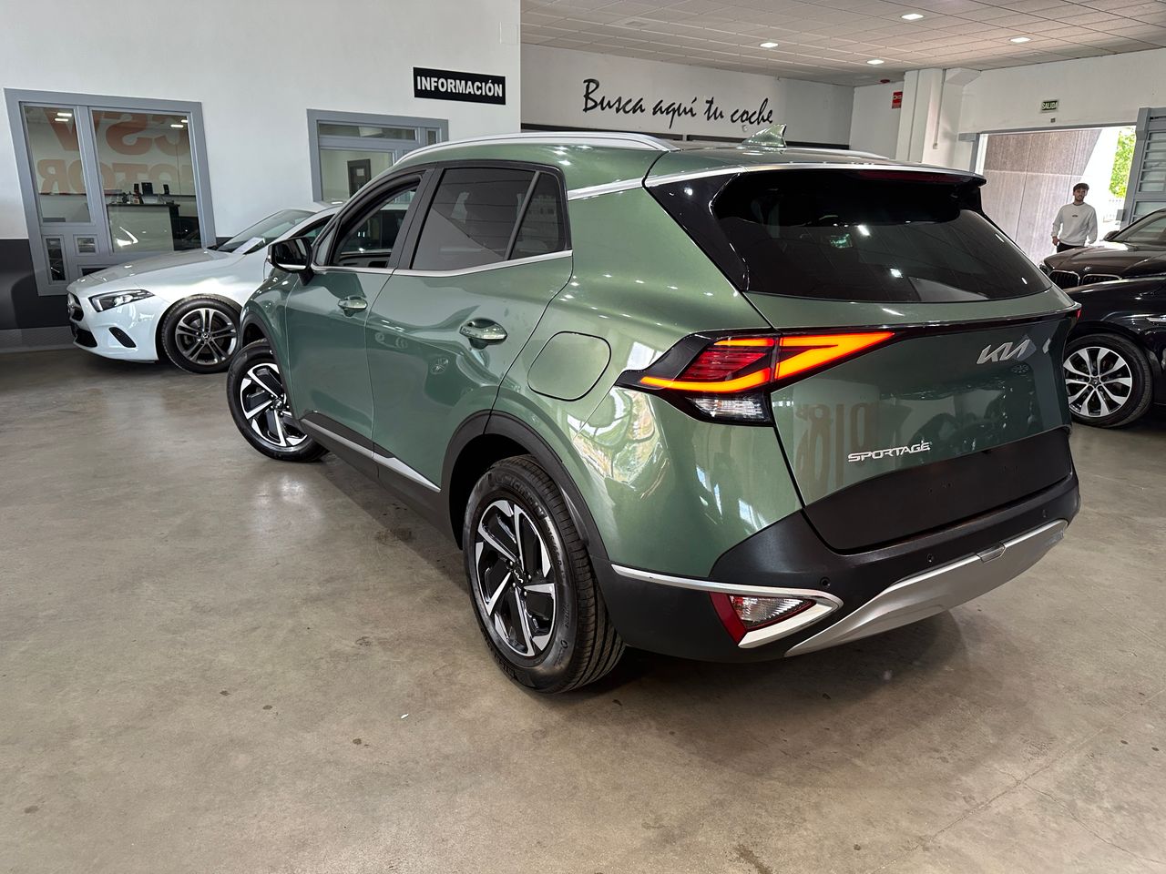 Kia Sportage 1.6T-GDI 150CV CONCEPT - Foto 6