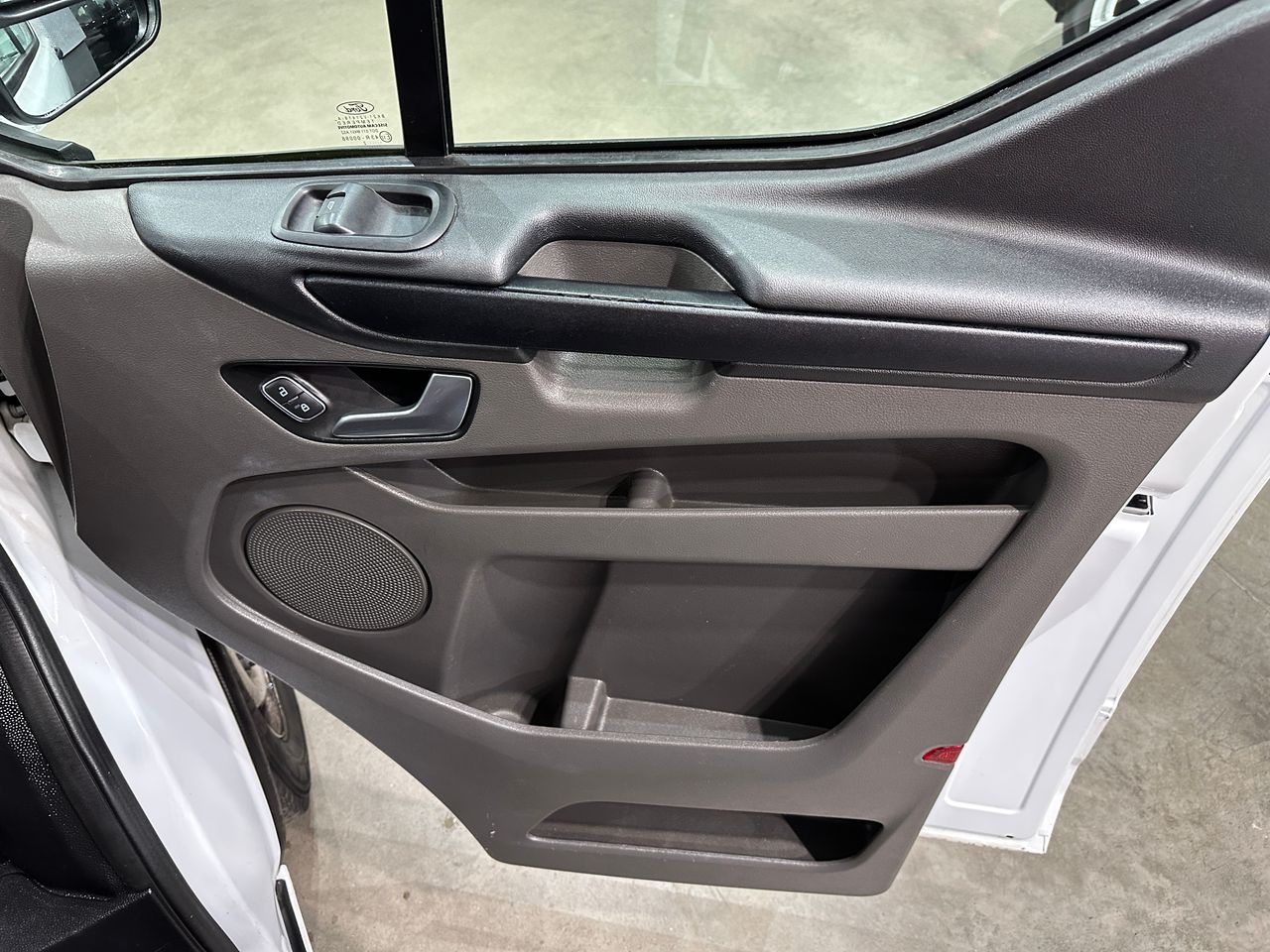 Ford Transit Custom 2.0 ECOBLUE 130CV L1H1 TREND - Foto 16