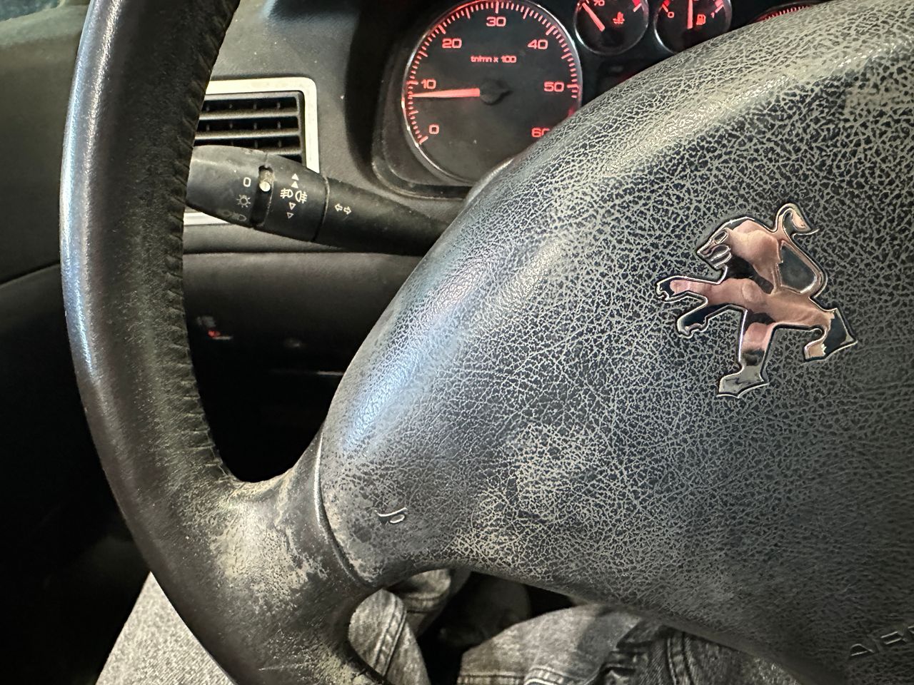 Peugeot 307 SW Pack 1.6 HDI 90 - Foto 18