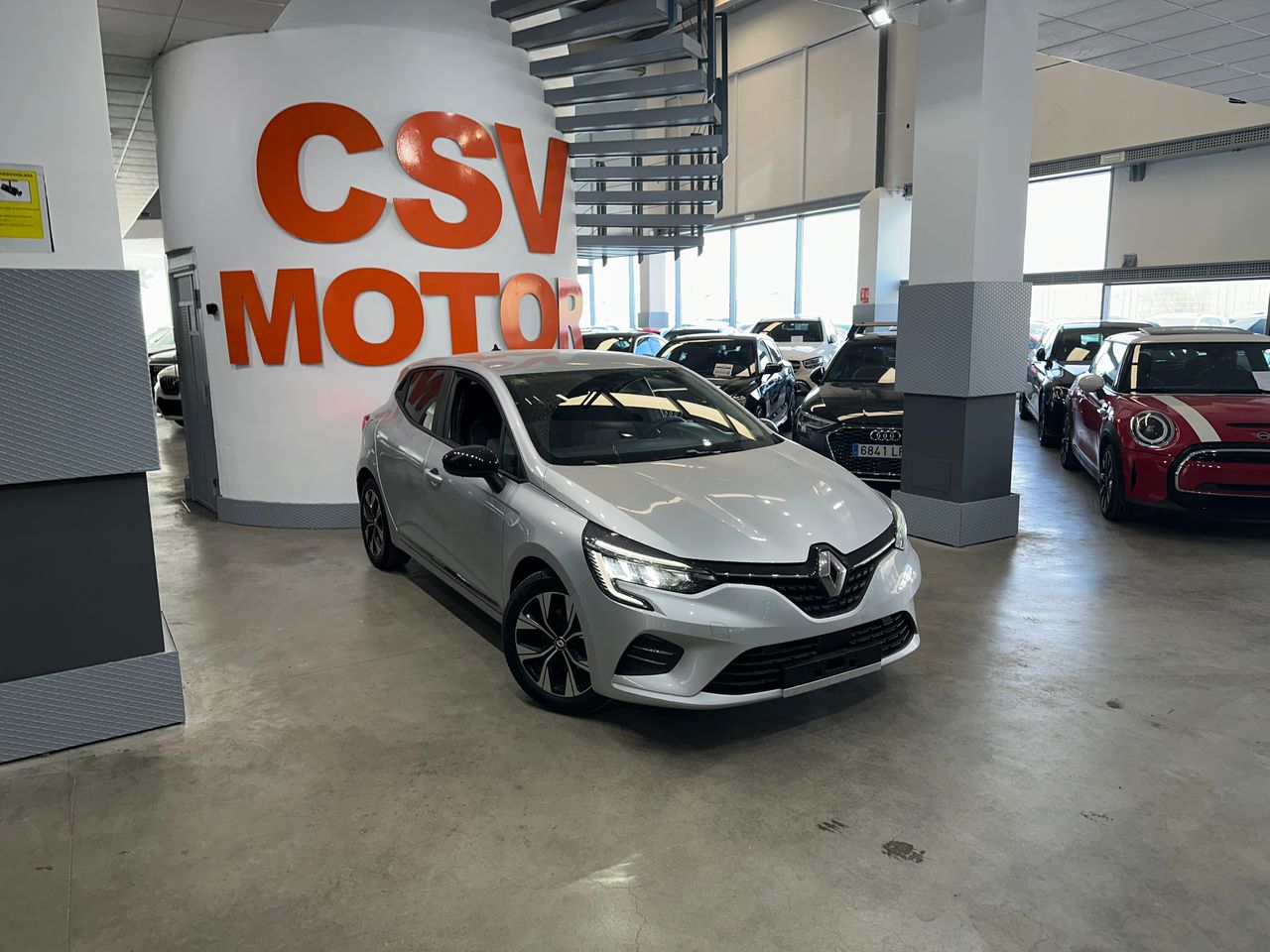 Renault Clio 1.5DCI 100CV EVOLUTION - Foto 5