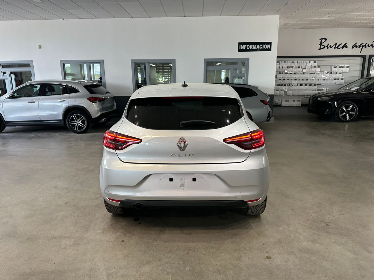 Renault Clio 1.5DCI 100CV EVOLUTION - Foto 8