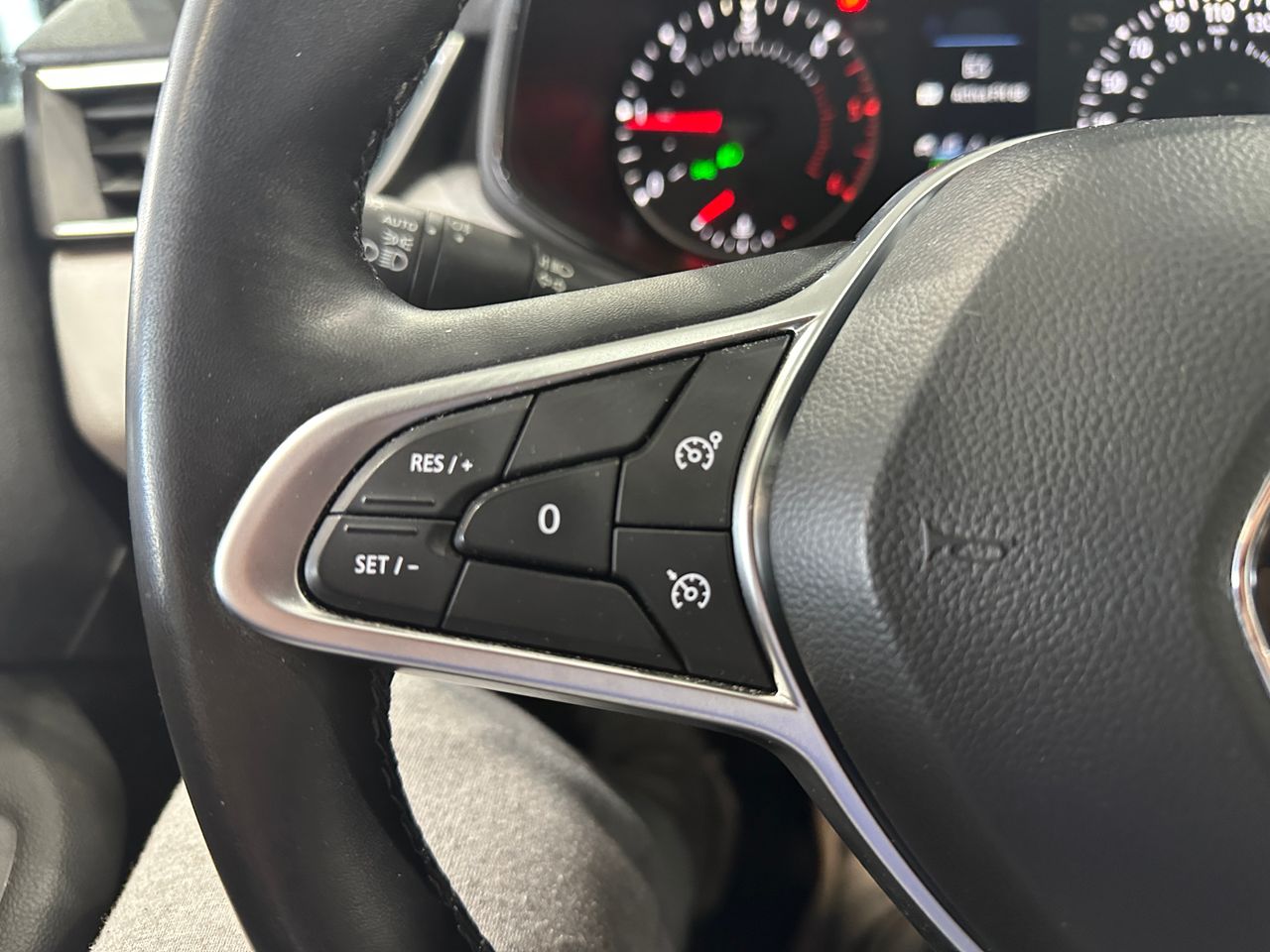 Renault Clio 1.5DCI 100CV EVOLUTION - Foto 14