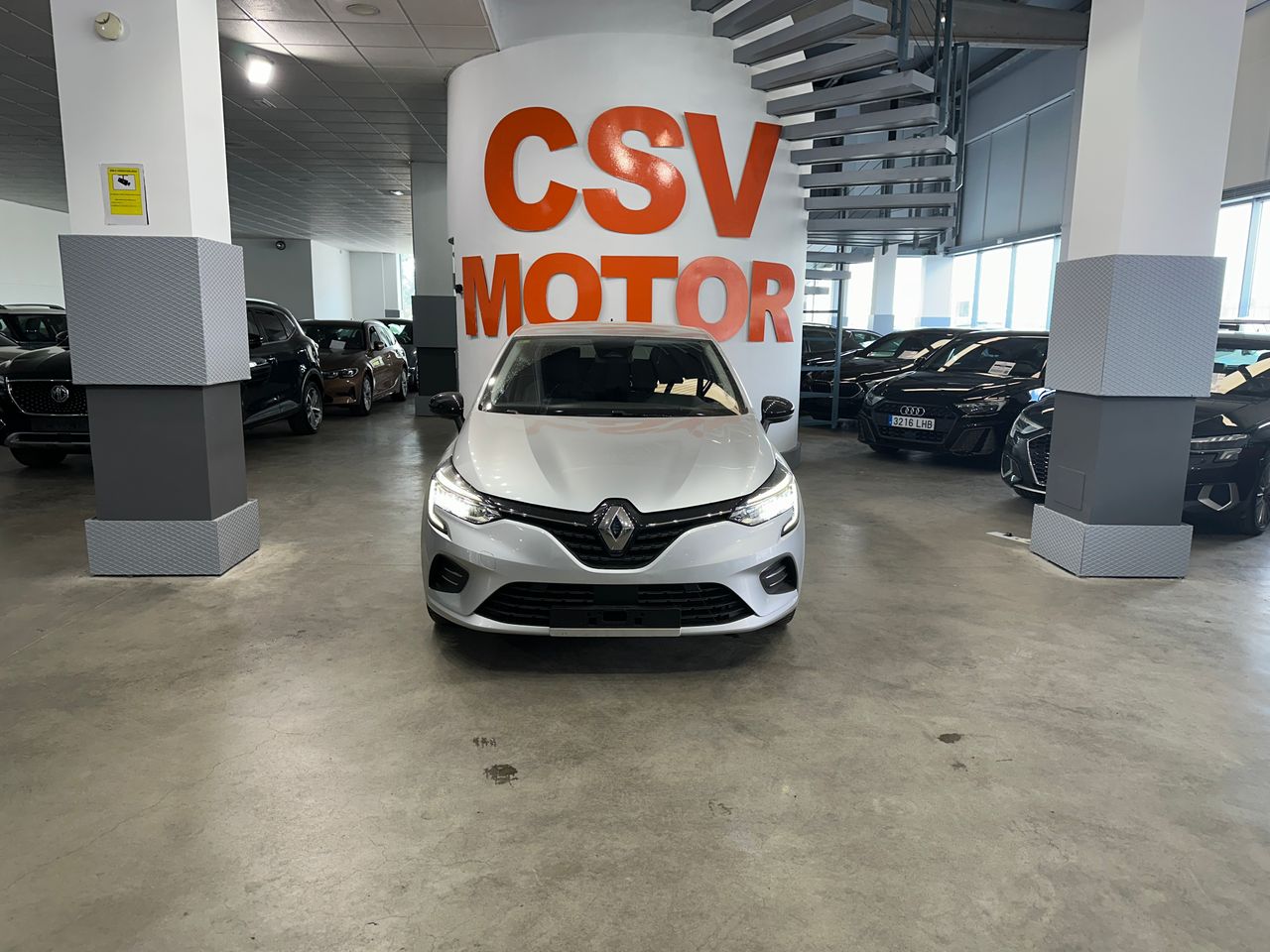 Renault Clio 1.5DCI 100CV EVOLUTION - Foto 4