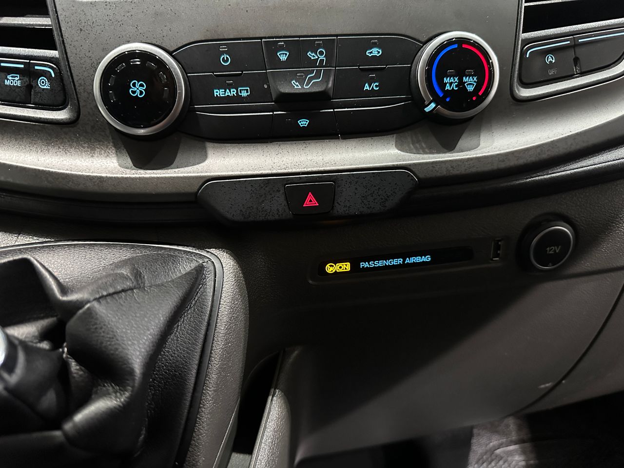 Ford Transit Custom 2.0TDCI 130CV TREND - Foto 22