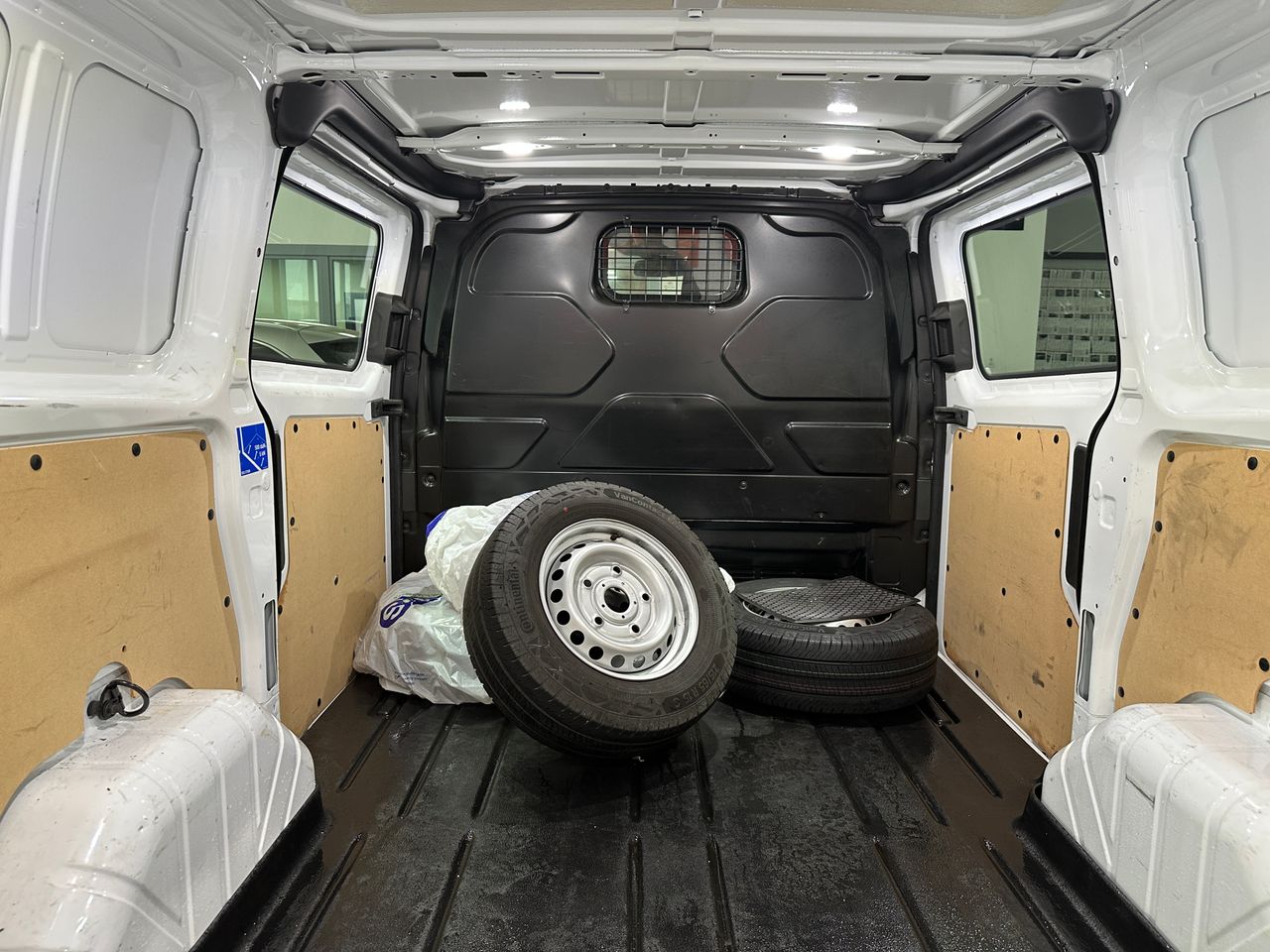 Ford Transit Custom 2.0TDCI 130CV TREND - Foto 9