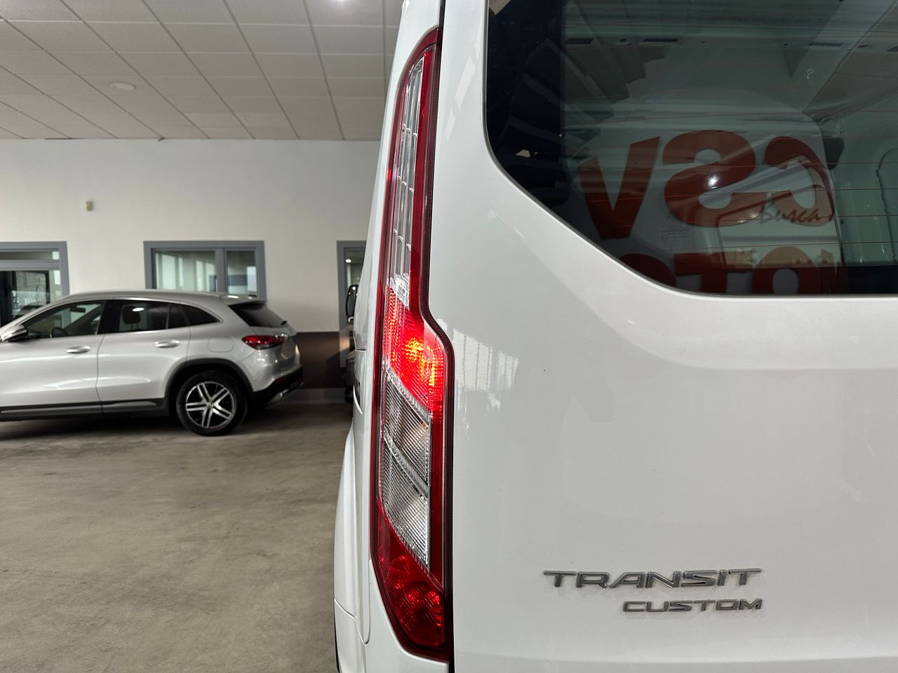 Ford Transit Custom 2.0TDCI 130CV TREND - Foto 28
